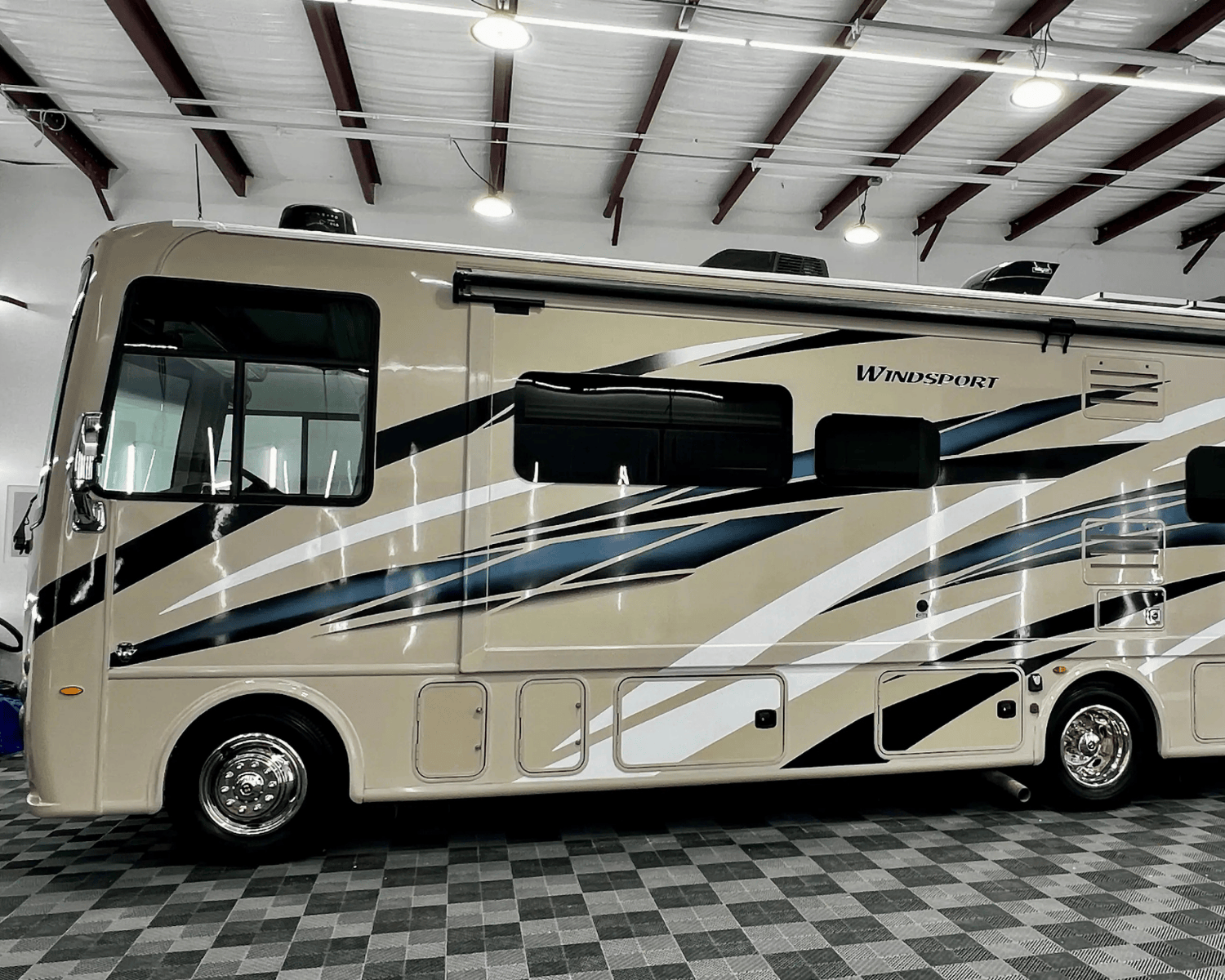 Wdstream Rv RV Detailing Palm Harbor: Complete Clean Packages | Camper